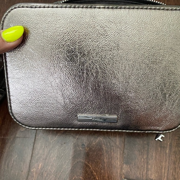 Fossil crossbody! - Picture 4 of 9